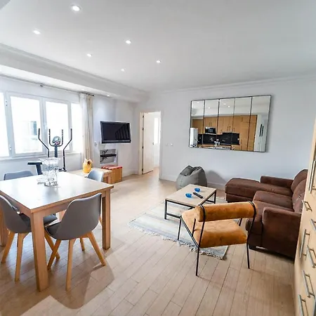 2Bdr New Bright Apartment In Puerto Banus Marbella Exterior photo